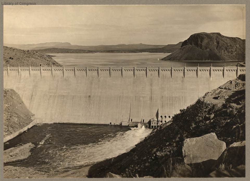 Elephant Butte Dam, circa 1917, with the spillway in the foreground and the reservoir in the background.